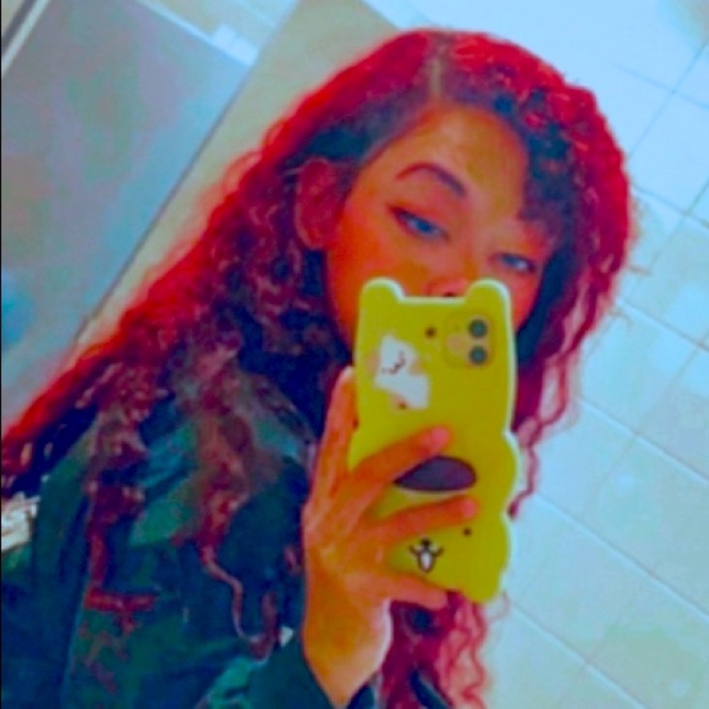 Meet your Posher, Gabbie